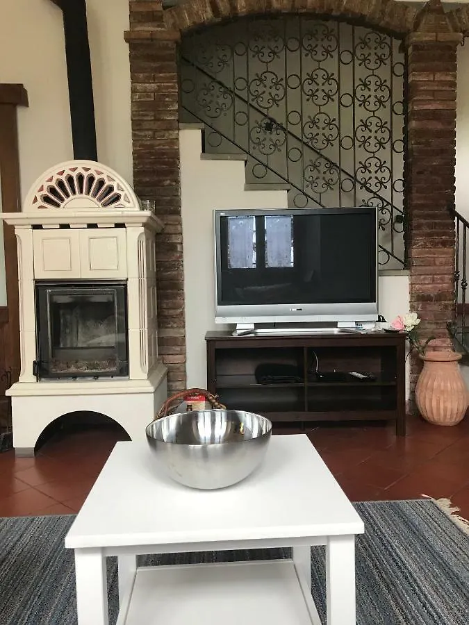 La Maroneta Villa Pistoia 0*,